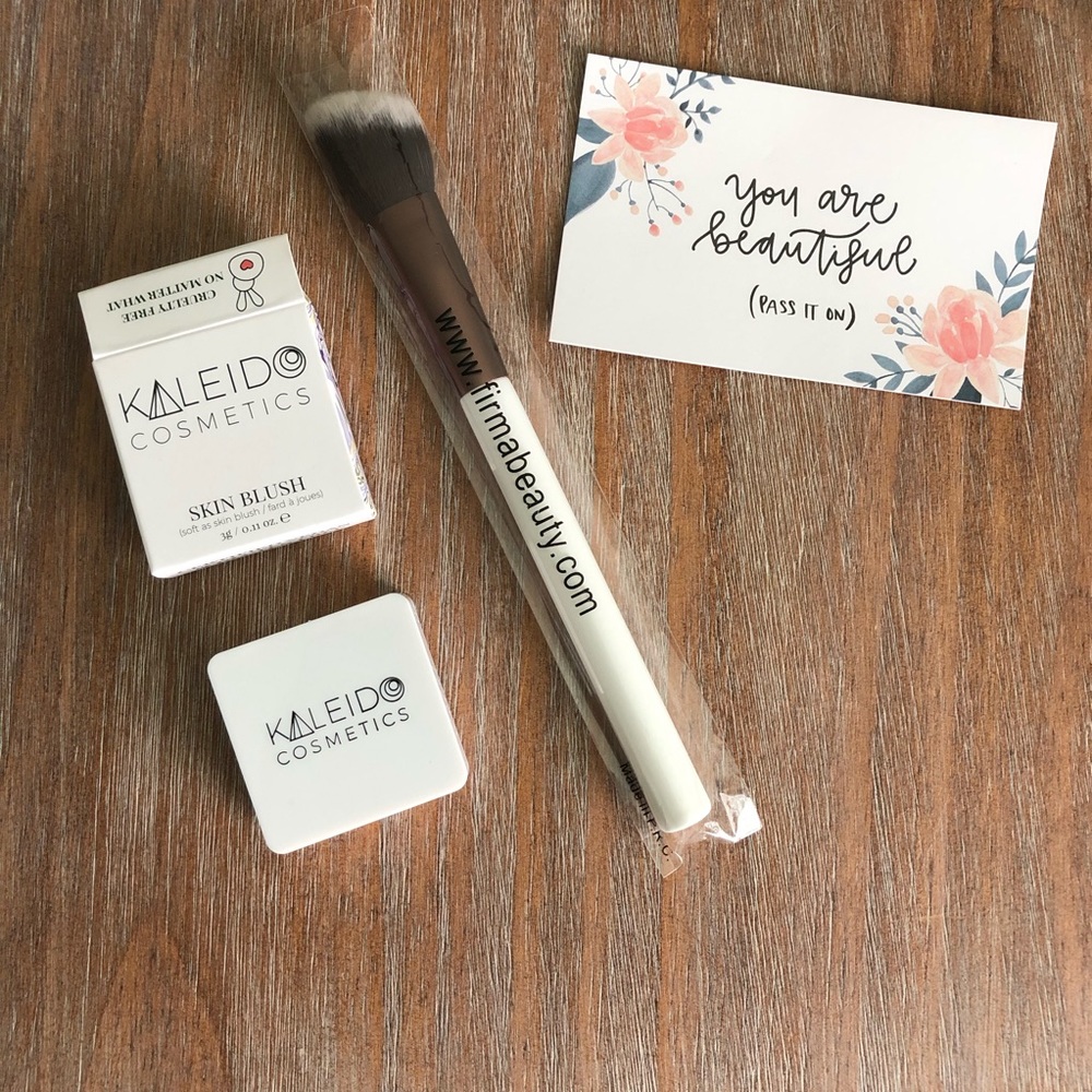 🌿3xHP🌿firma beauty ANGLED Brush/Kaleido Blush - Picture 3 of 7